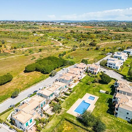 A Vilita Beach Apartment Pêra Екстериор снимка