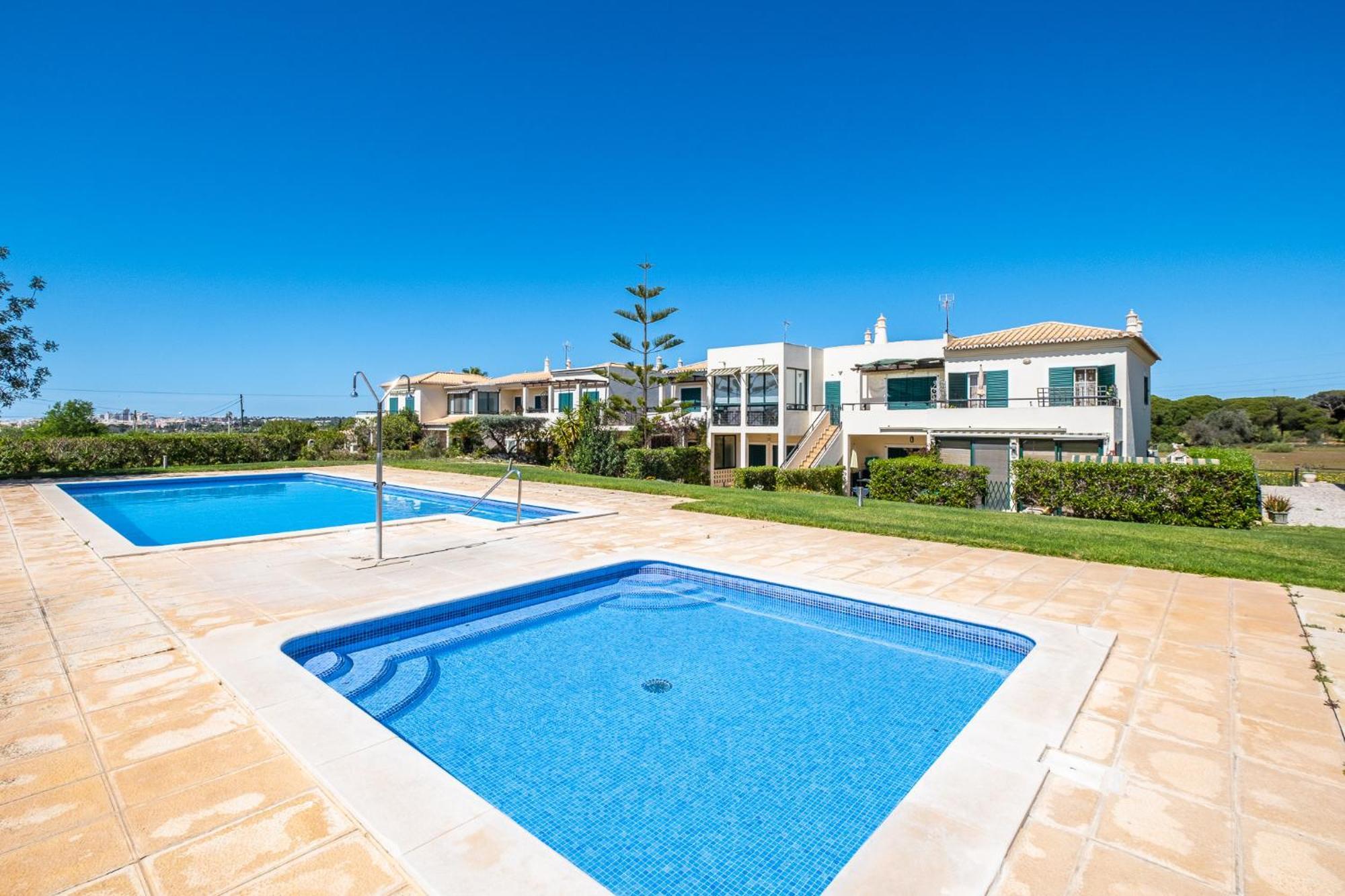 A Vilita Beach Apartment Pêra Екстериор снимка